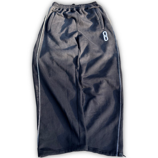 V2 BLACK WASH JOGGERS